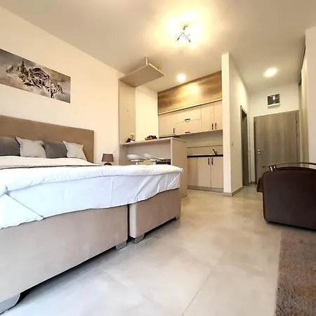 Hills Star Златибор