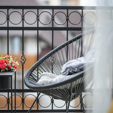 Hills Star Апарт-отель 4*