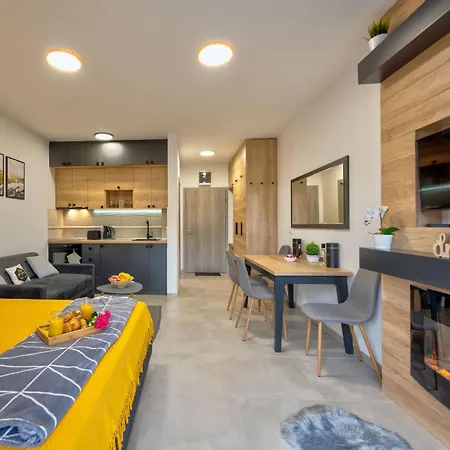 Hills Star Wellness &