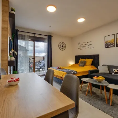 Hills Star Hotel apartamentowy