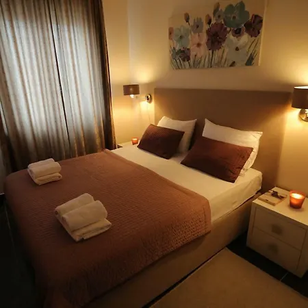 Hills Star Wellness & Aparthotel