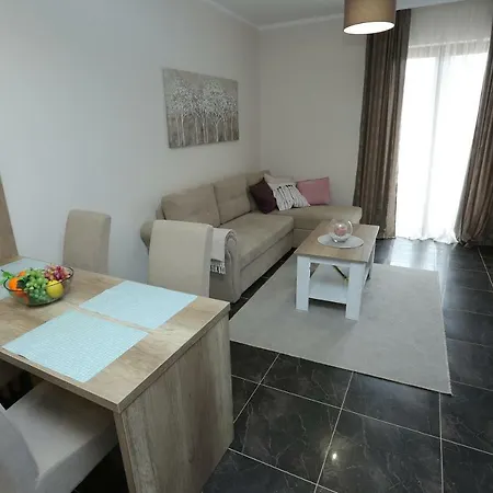 شقة فندقية Hills Star Wellness & زلاتيبور